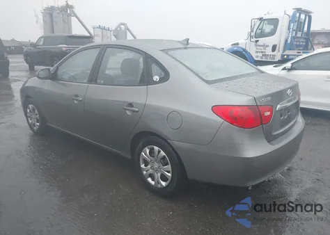 2010 Hyundai Elantra Gls z USA, uszkodzony, nr VIN KMHDU4AD8AU132251